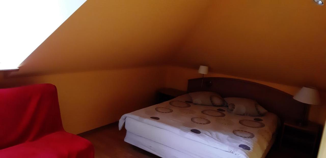 Dworek Privat overnatting *
